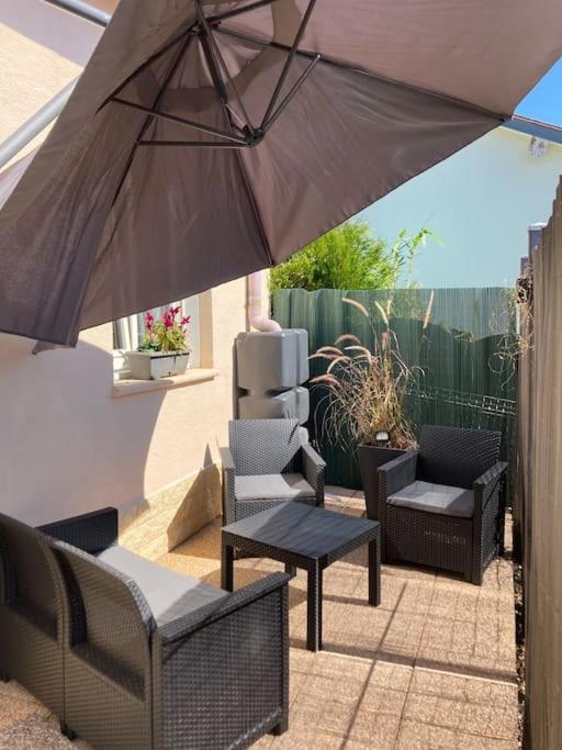 Agreable Maison Avec Jolie Terrasse Exterieure Champigneulles Kültér fotó